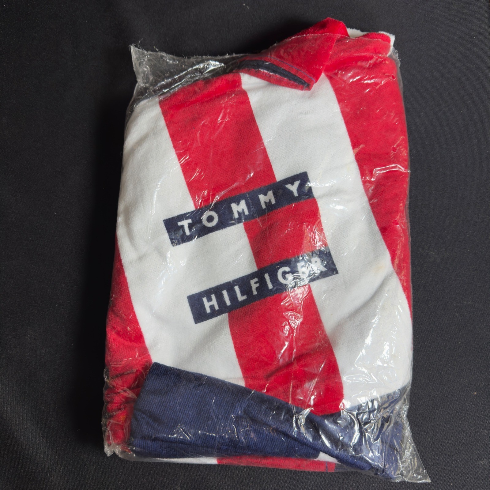 VTG NOS Y2K Tommy Hilfiger Beach Towel Stripes Stars Americana Logo Oversized VTG NOS Y2K Tommy Hilfiger Beach Towel Stripes Stars Americana Logo Oversized