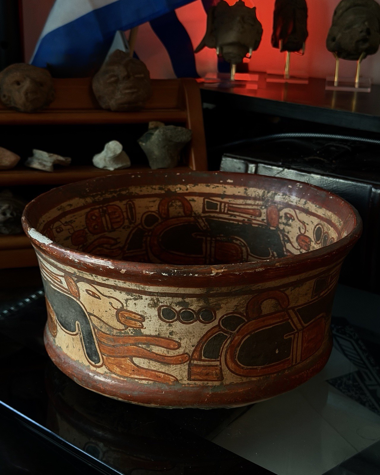 Maya / Ulúa-Region Polychrome Quadrupod Bowl with Figural and Zoomorphic Imagery Maya / Ulúa-Region Polychrome Quadrupod Bowl with Figural and Zoomorphic Imagery