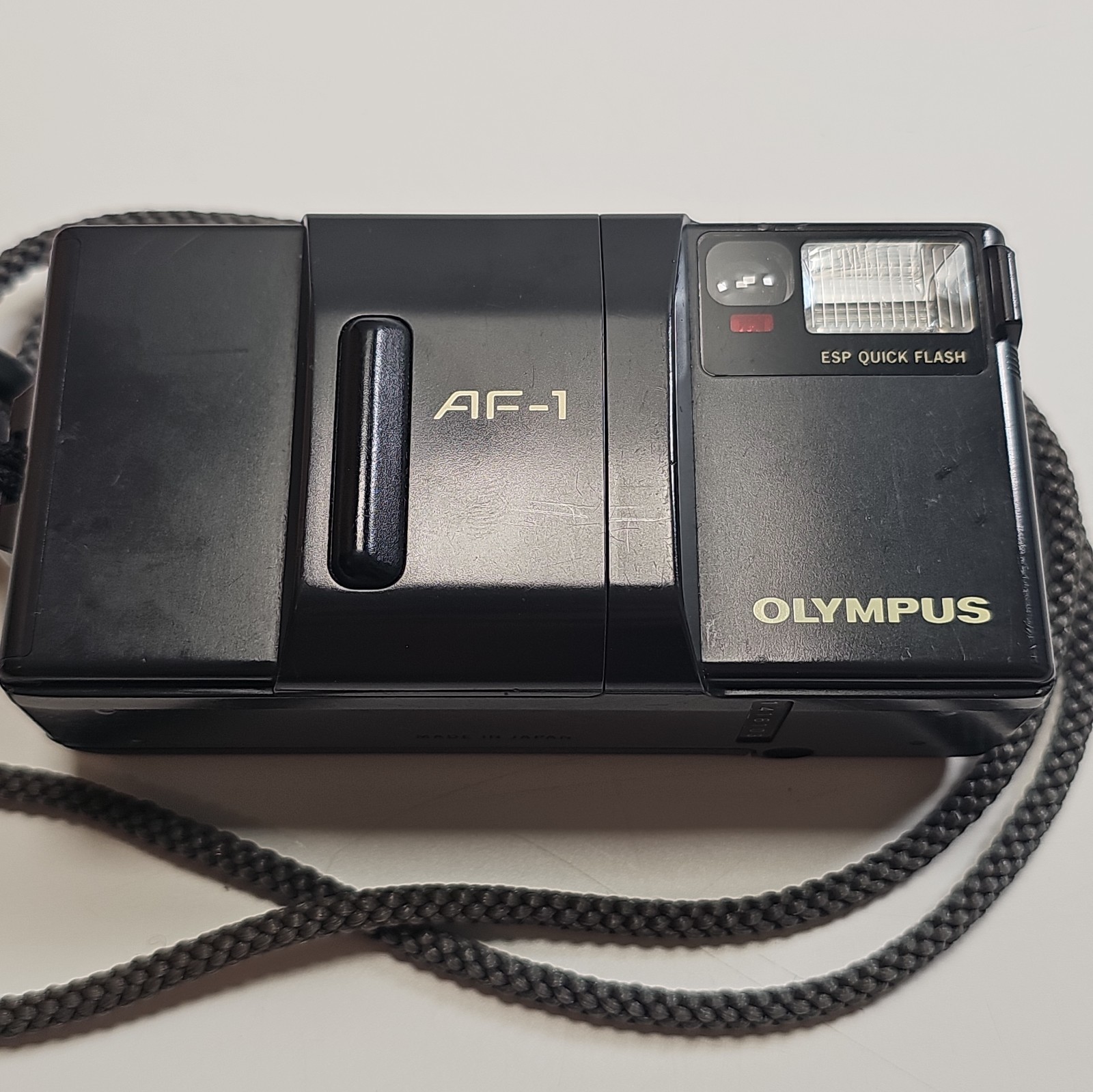 Vintage Olympus AF-1 Sharp Zuiko 35mm Point & Shoot Film Camera – Tested Vintage Olympus AF-1 Sharp Zuiko 35mm Point & Shoot Film Camera – Tested