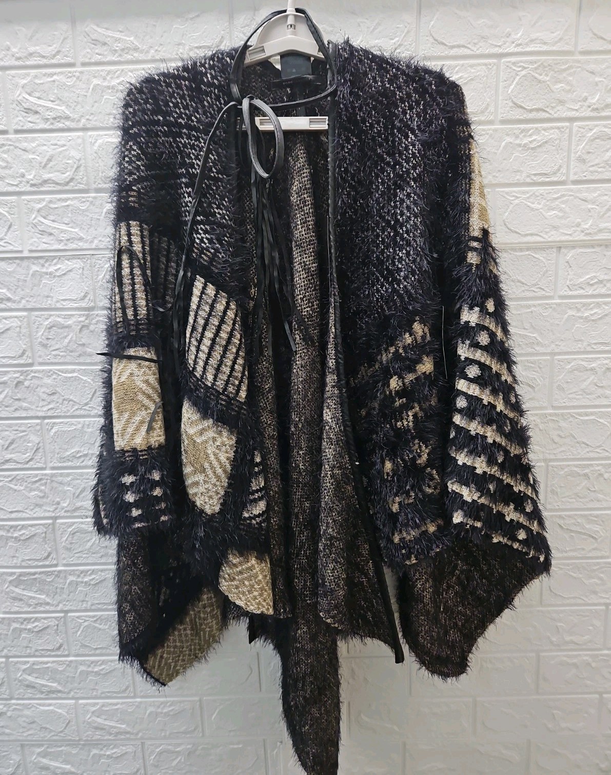 New BCBG Maxazria Black Cape Size S/M New BCBG Maxazria Black Cape Size S/M