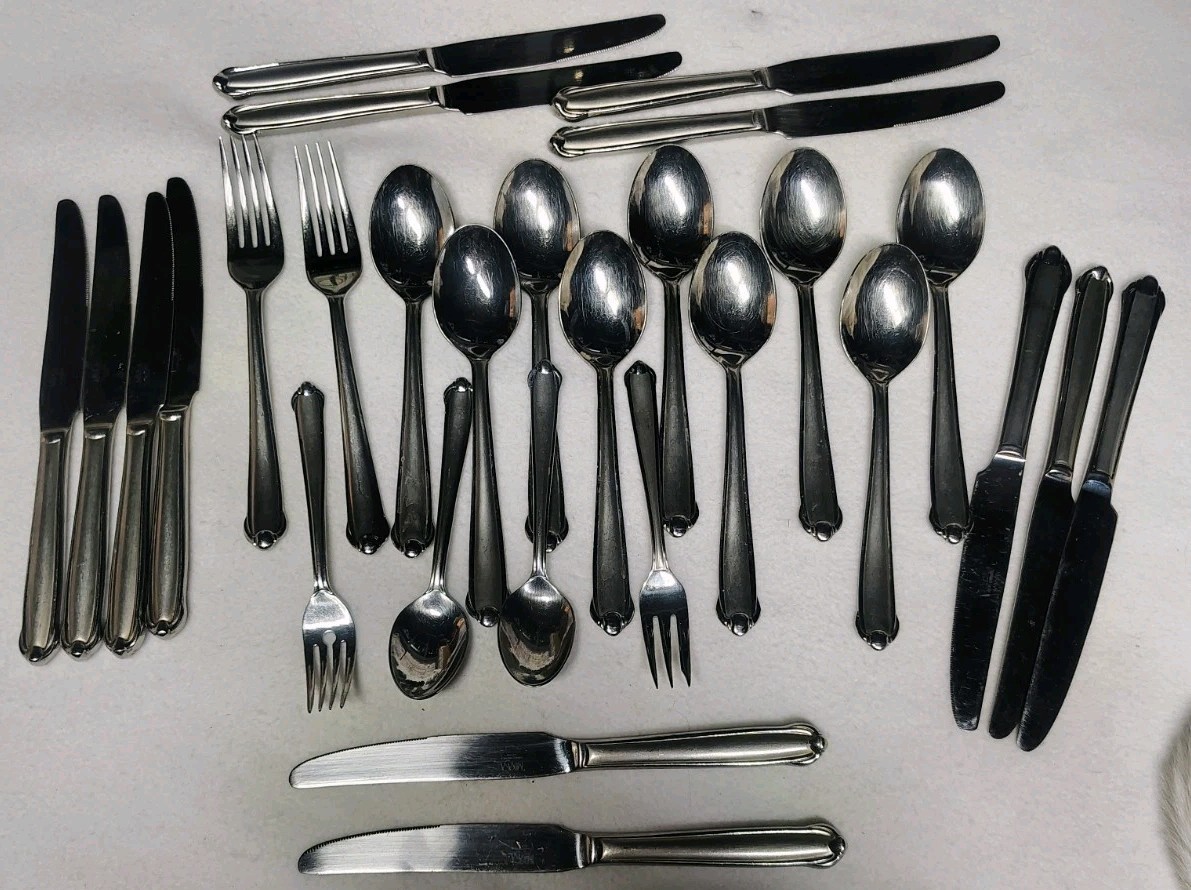 Mikasa Classico Satin Flatware Lot 28 Pc Mikasa Classico Satin Flatware Lot 28 Pc