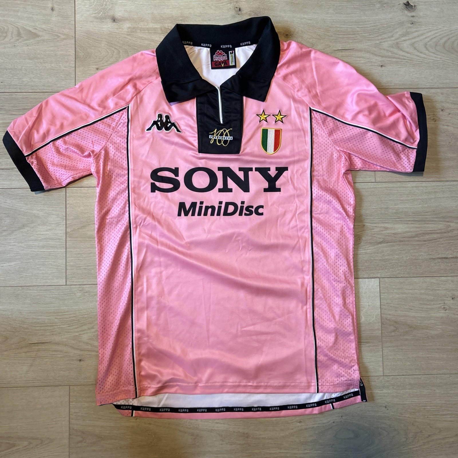 NEW Kappa Juventus 1997/98 Del Piero #10 Centenary Away Jersey (Men’s Medium) NEW Kappa Juventus 1997/98 Del Piero #10 Centenary Away Jersey (Men’s Medium)