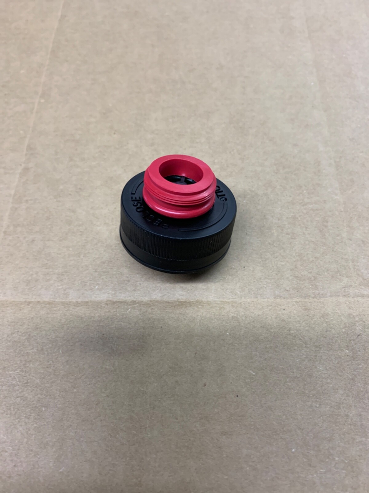 OEM Bissell 86T3 Big Green 2X model Water Tank Cap Valve 2036675 203-6675 OEM Bissell 86T3 Big Green 2X model Water Tank Cap Valve 2036675 203-6675