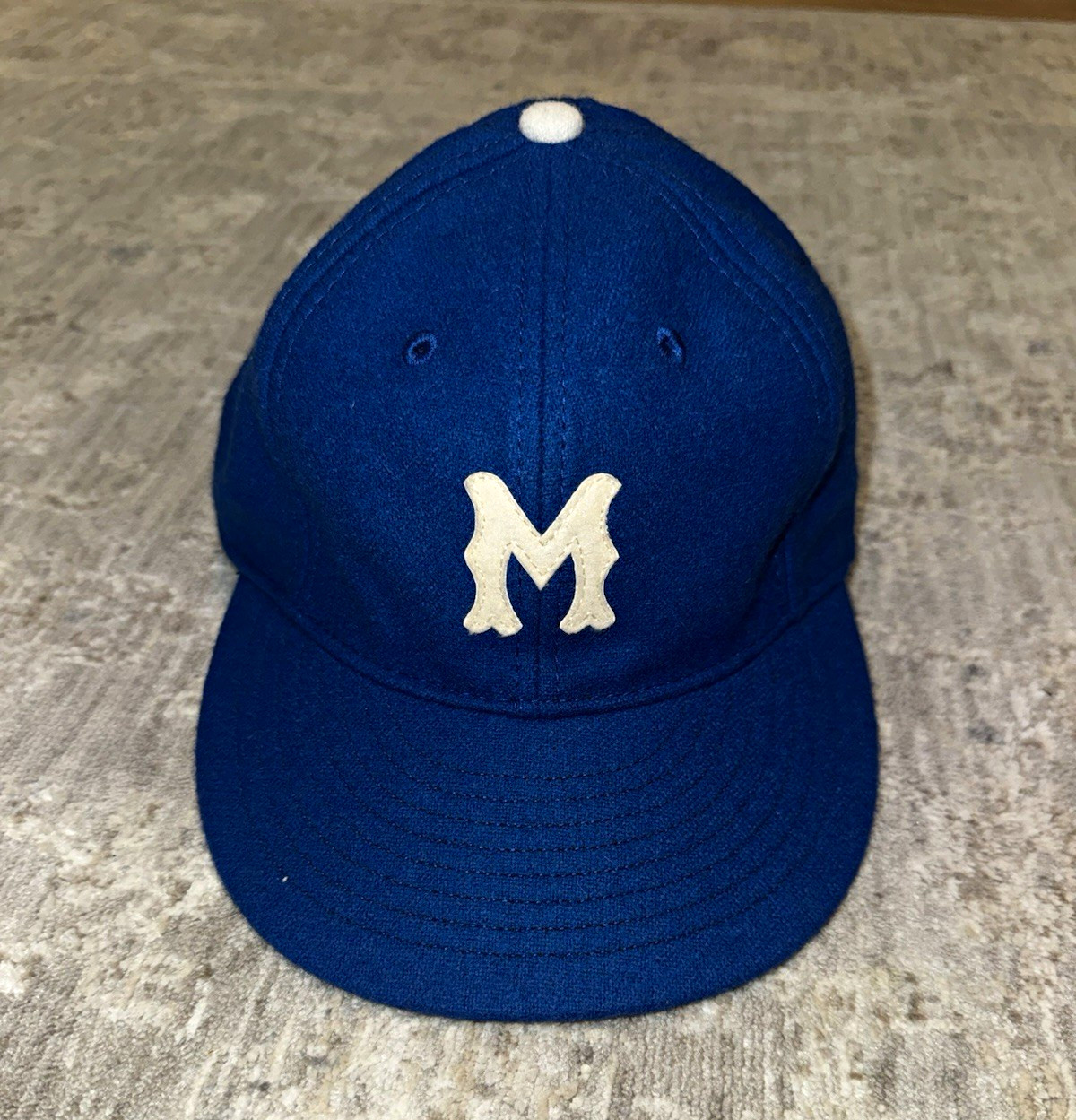 Ebbets Field Blue Solid Baseball Cap Men\'s Fitted Hat Size Ebbets Field Blue Solid Baseball Cap Men\'s Fitted Hat Size