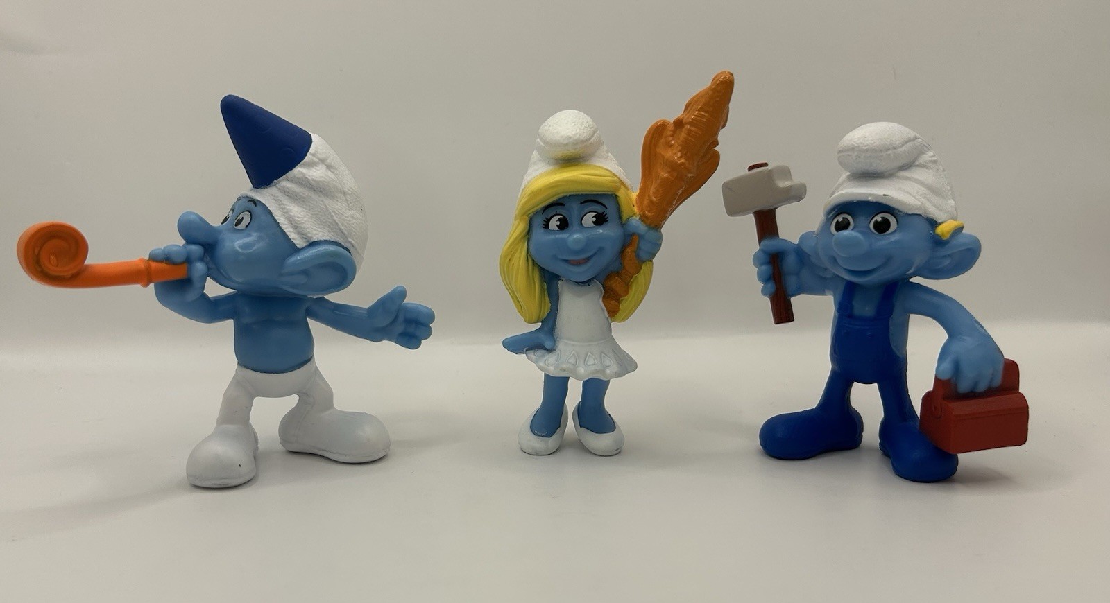 (3) Smurf’s, Smurfette, Party, & Handy, Peyo 2013, McDonalds Toys, 3” Happy Meal (3) Smurf’s, Smurfette, Party, & Handy, Peyo 2013, McDonalds Toys, 3” Happy Meal