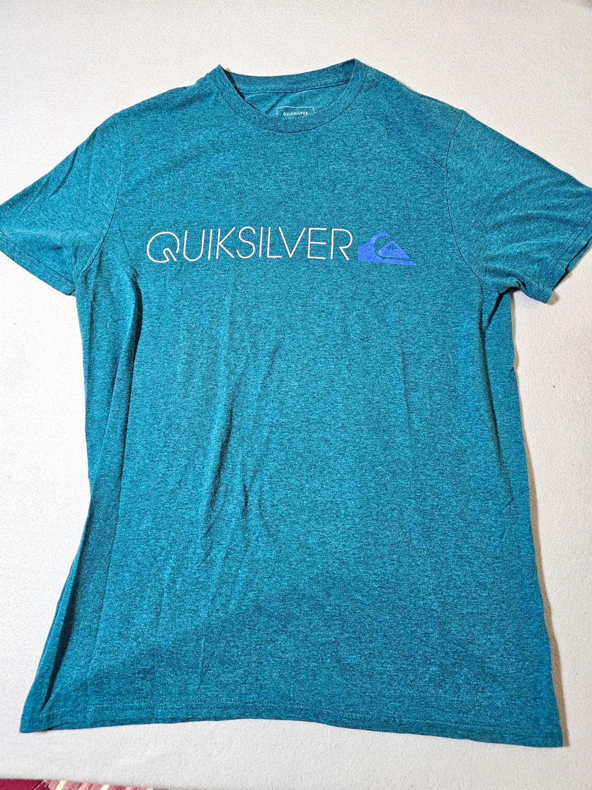 Quiksilver Men’s M Blue Regular Fit Short Sleeve Crew Neck Graphic Logo Tee