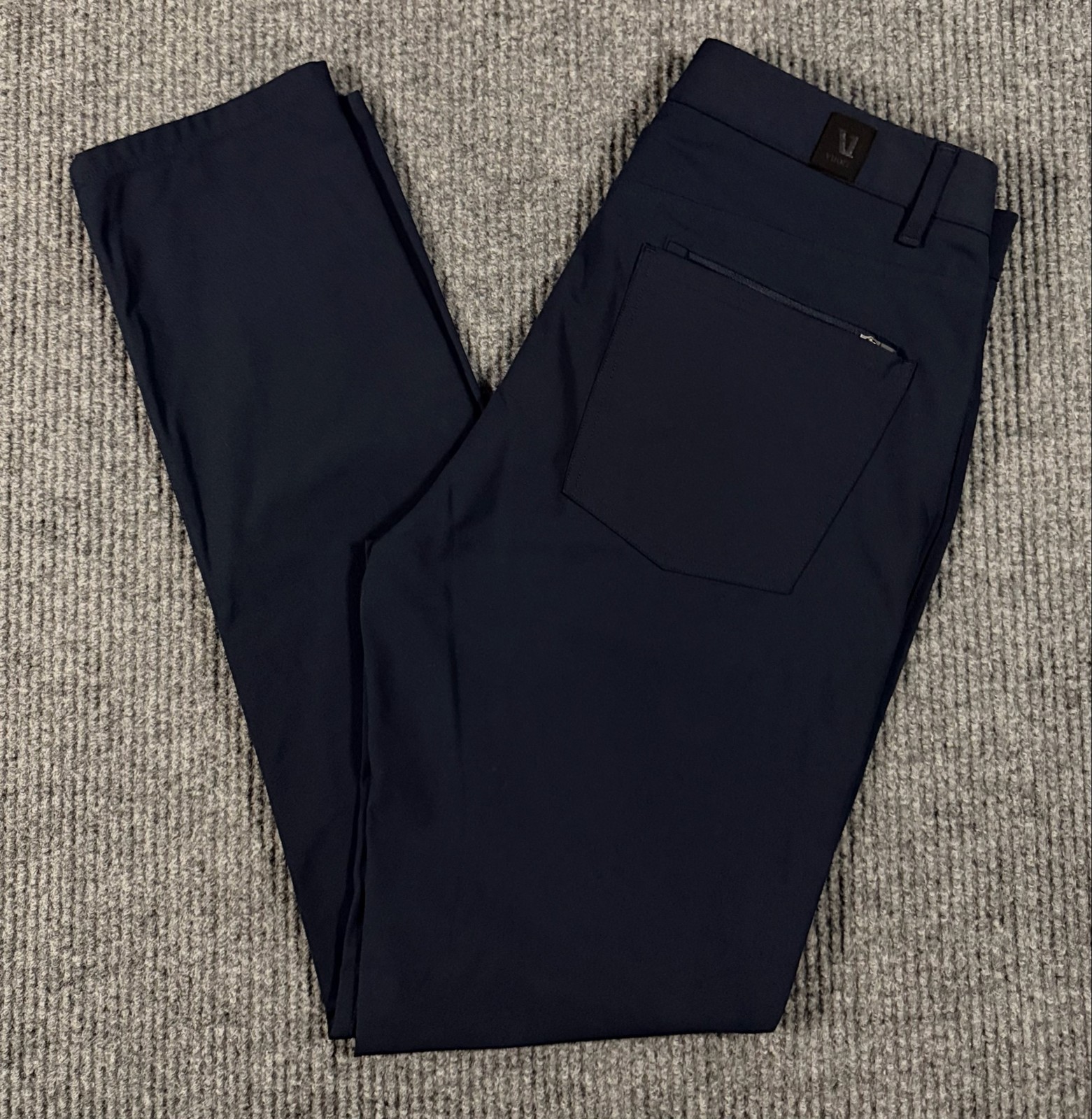 Vuori Pants Mens 32x31 Meta Performance Stretch Chino Golf Casual Navy Blue
