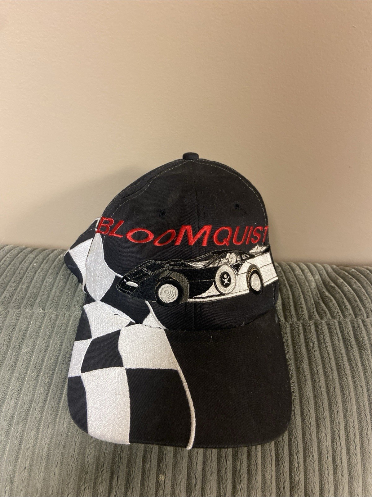 Legendary Dirt Late Model Champion Scott Bloomquist Souvenir Hat. Never Worn. Legendary Dirt Late Model Champion Scott Bloomquist Souvenir Hat. Never Worn.