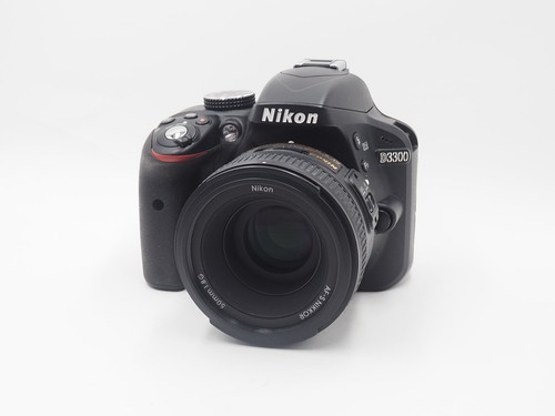 Nikon D3300 digital camera BODY with SD Card and Charger
