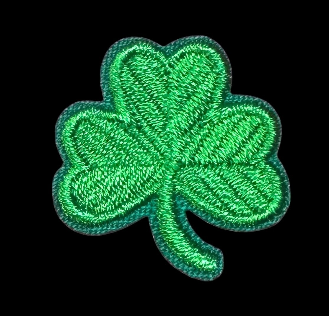 Green Clover Embroidery iron on Patch 1 x 1-inch Green Clover Embroidery iron on Patch 1 x 1-inch