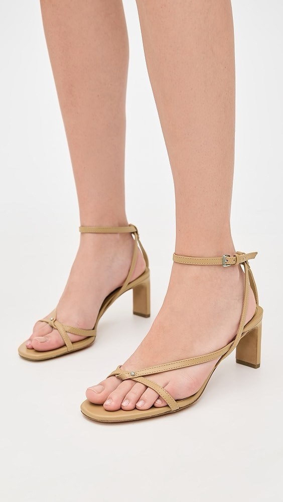 NEW Vince Marilyn Ankle Strap Sandals Light Sable Tan 9 Strappy Leather NEW Vince Marilyn Ankle Strap Sandals Light Sable Tan 9 Strappy Leather