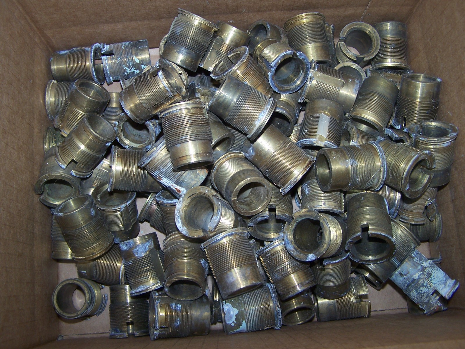 20 Pounds of yellow brass for melting and casting 20 Pounds of yellow brass for melting and casting