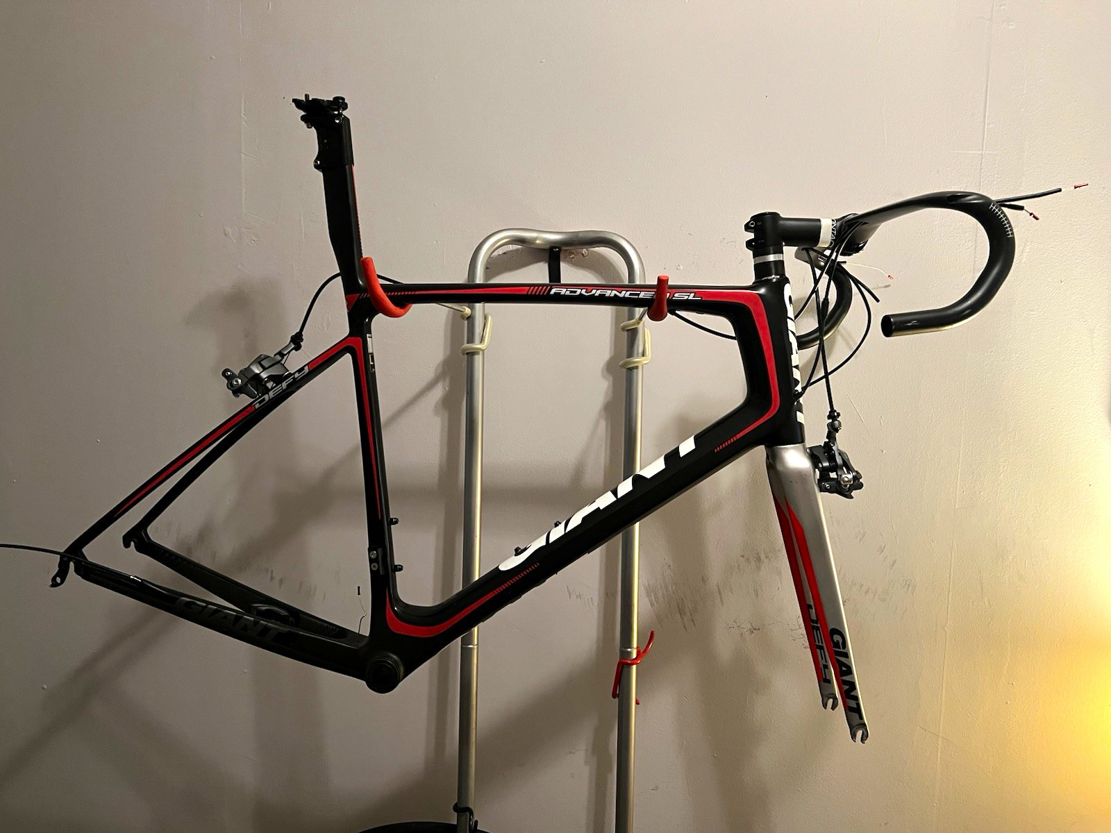 Carbon FRAME: Giant Advanced SL Carbon Road Bike L 700C w/ Fork Bar Stem Carbon FRAME: Giant Advanced SL Carbon Road Bike L 700C w/ Fork Bar Stem