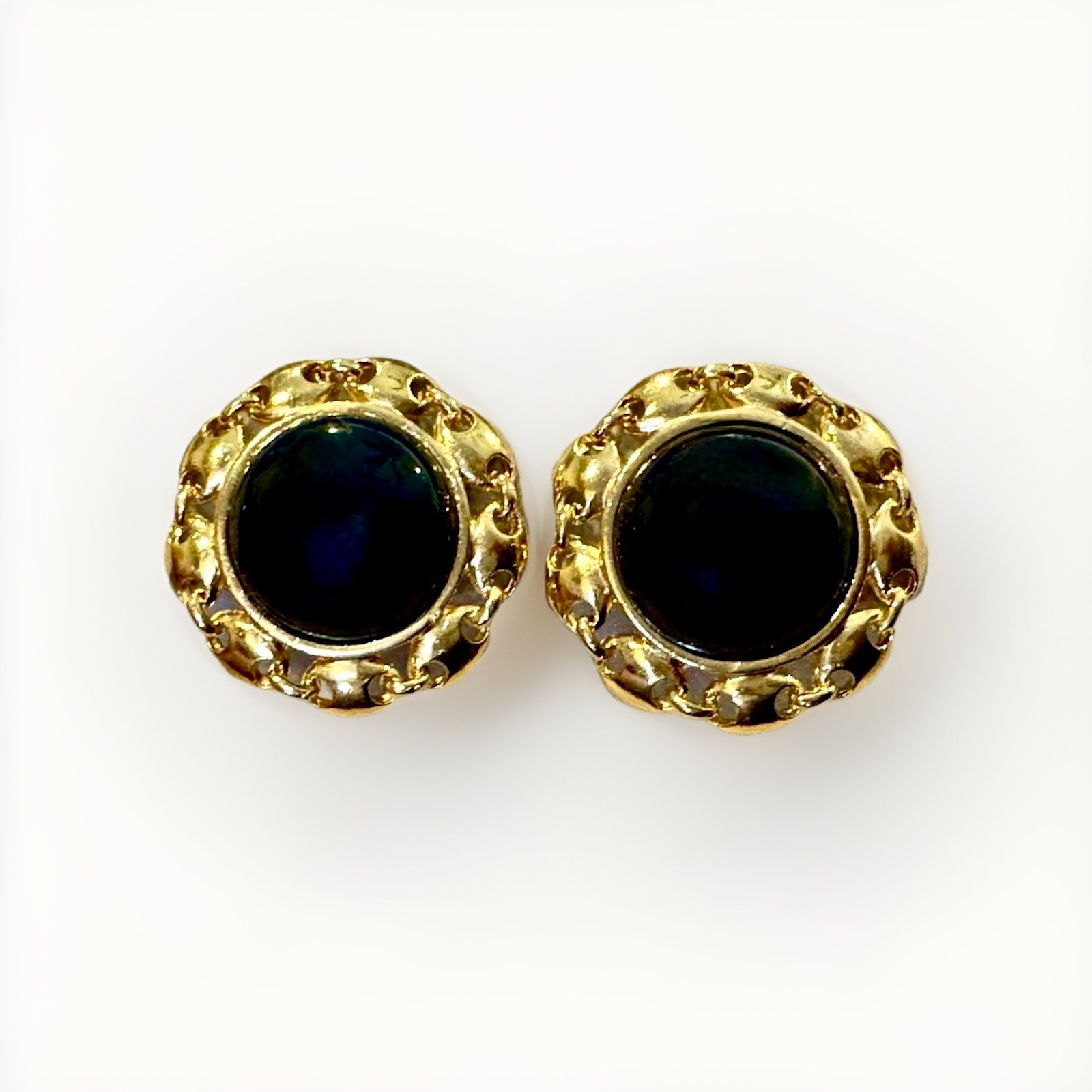 Vintage Paolo Gucci Earrings Black Button Cabochon Gold Link Border Runway 1.5” Vintage Paolo Gucci Earrings Black Button Cabochon Gold Link Border Runway 1.5”