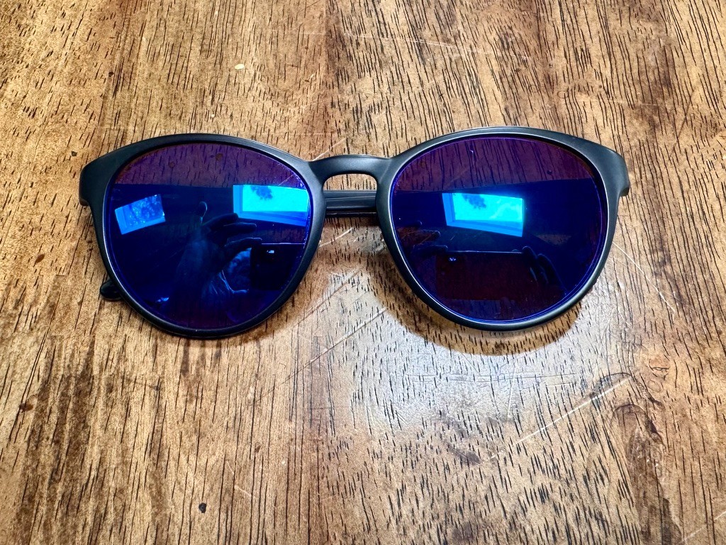 Vintage Revo 860 001 Spirit Blue Mirror Sunglasses. See full description