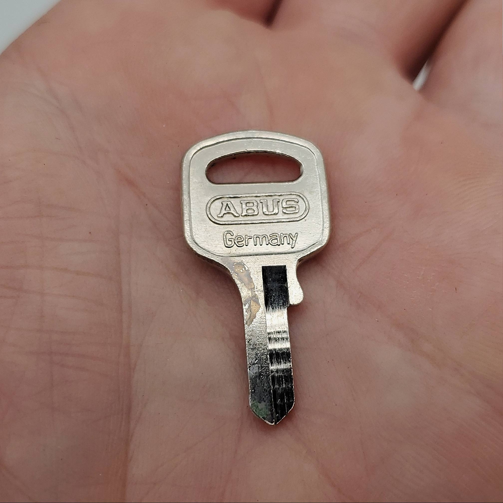 5x Abus 55/25 KB Padlock Key Blanks #90130 Nickel Plated 5x Abus 55/25 KB Padlock Key Blanks #90130 Nickel Plated