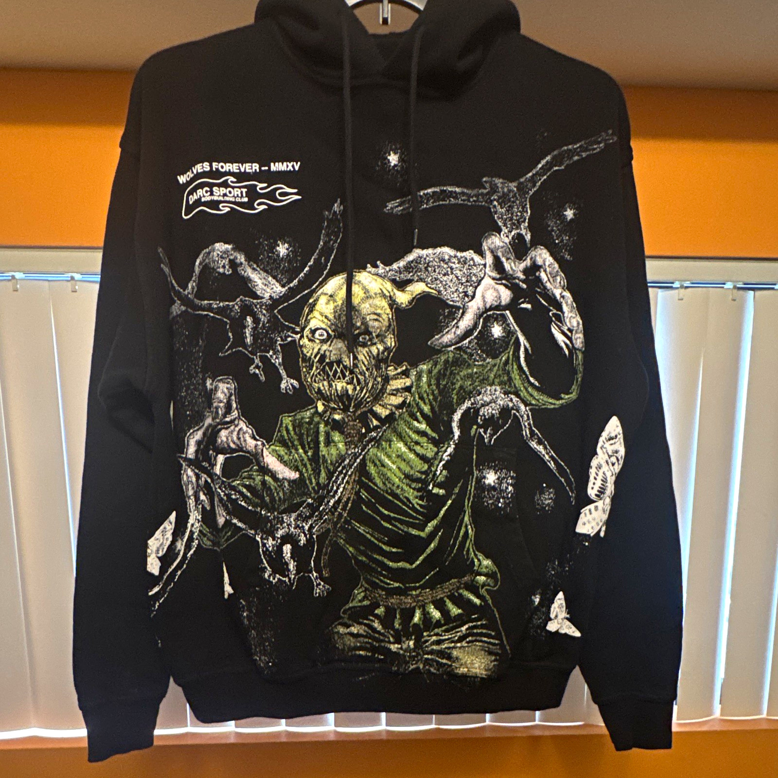 Darc Sport Batman Scarecrow Black Side By Side Pullover Hoodie Men\'s Size Small Darc Sport Batman Scarecrow Black Side By Side Pullover Hoodie Men\'s Size Small