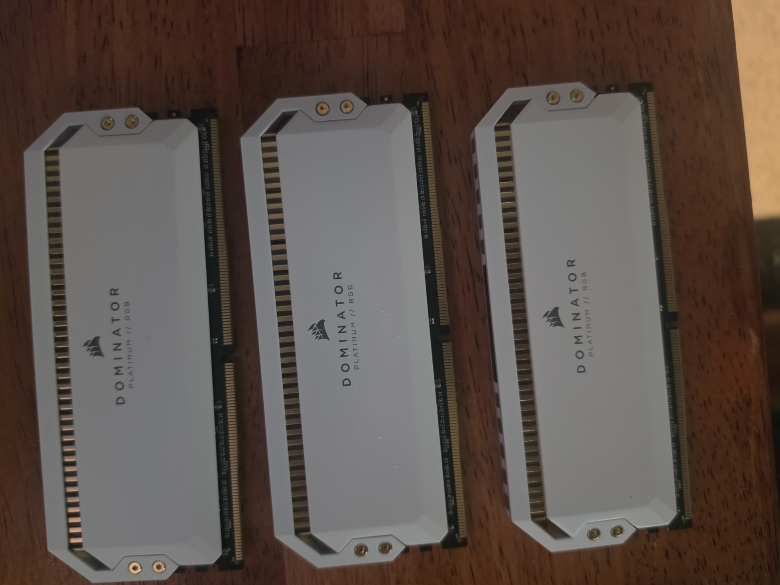 Corsair Dominator Platinum RGB — 3×16GB / 48GB