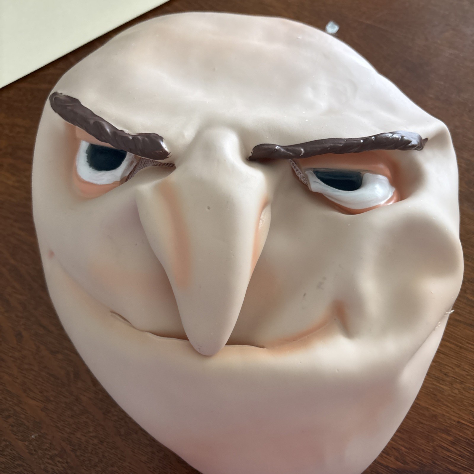 Pre Owned DESPICABLE ME GRU ADULT HALLOWEEN COSTUME with FACE MASK Pre Owned DESPICABLE ME GRU ADULT HALLOWEEN COSTUME with FACE MASK