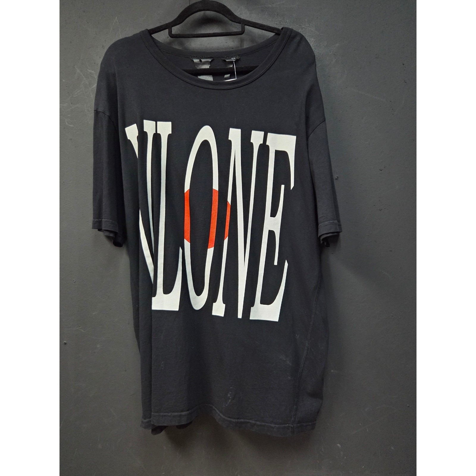 Vlone Japan Exclusive Tee Size XL Vlone Japan Exclusive Tee Size XL