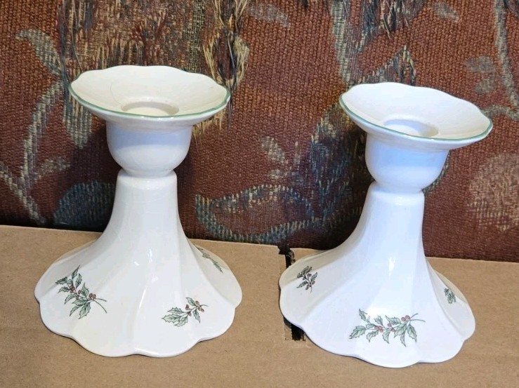 2 Vtg Happy Holidays Candlesticks by Nikko Japan Christmas Table Decor 2 Vtg Happy Holidays Candlesticks by Nikko Japan Christmas Table Decor