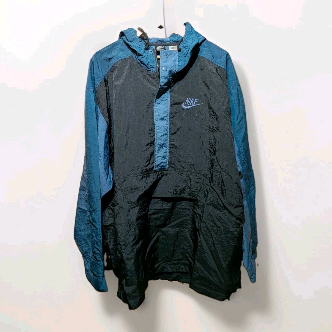 Nike Made For Champs Sports Vintage Green Windbreaker Size XL Made In Malaysia Nike Made For Champs Sports Vintage Green Windbreaker Size XL Made In Malaysia