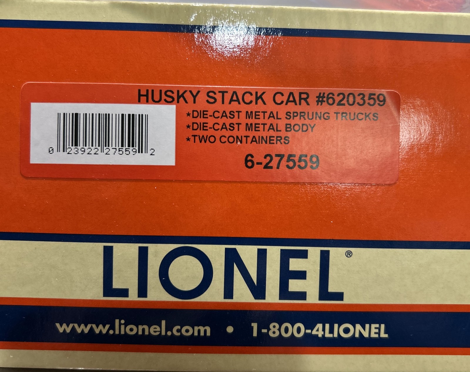 Lionel 6-27559 and 6-27560 from The 6-31760 SET. .
