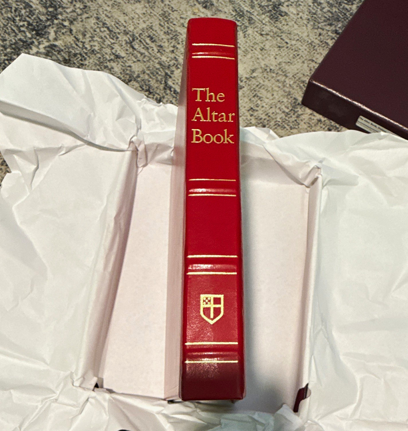 The Altar Book Deluxe Edition HC Slipcase Holy Eucharist Rites I & II 1980