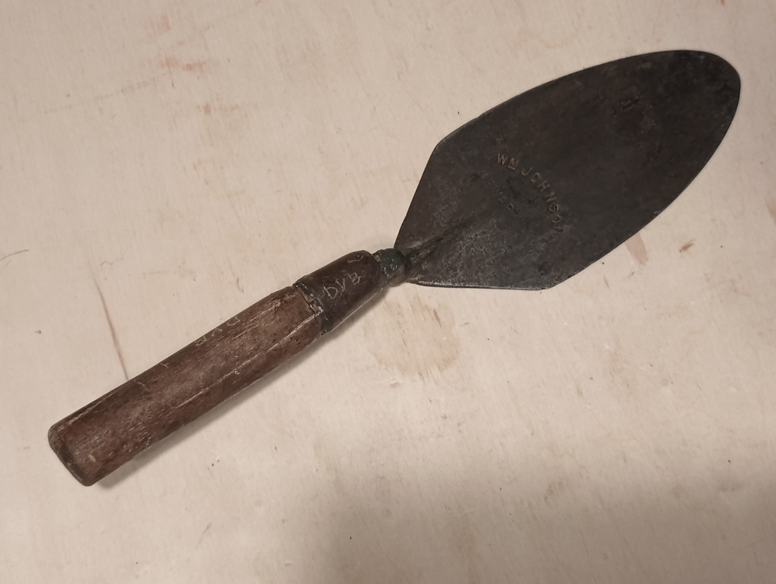 Vintage Wm JOHNSON Round Nose Trowel 6\ Vintage Wm JOHNSON Round Nose Trowel 6\