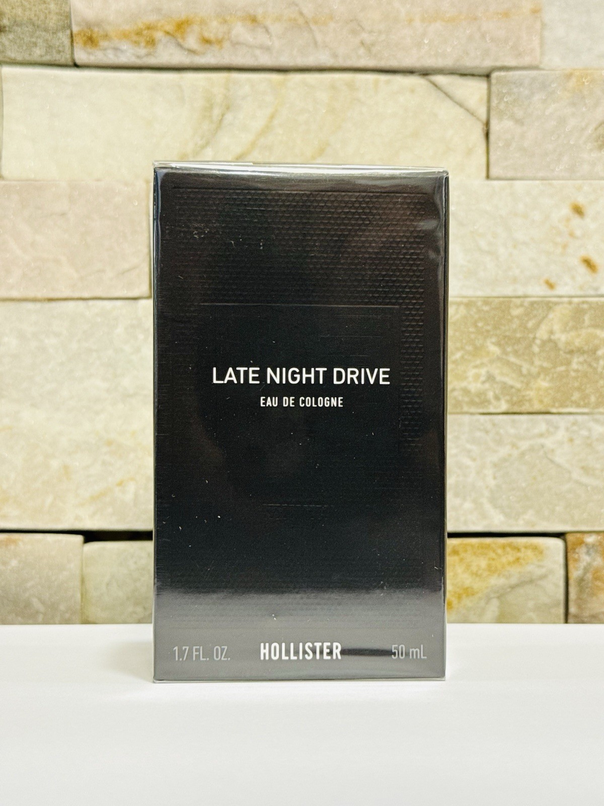 late night drive eau de Cologne By Hollister 1.7 Oz late night drive eau de Cologne By Hollister 1.7 Oz