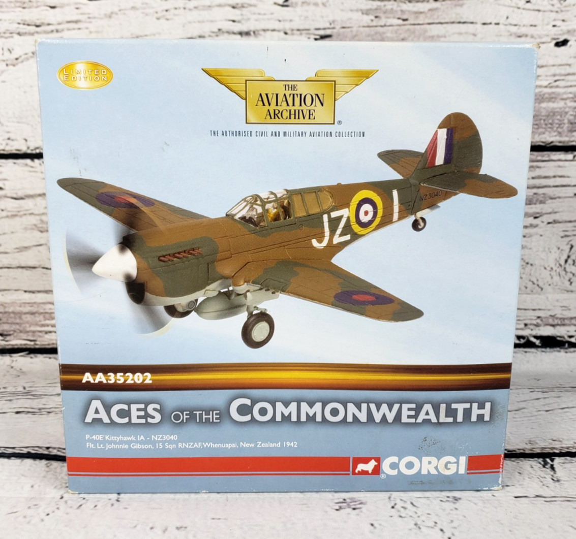Corgi Aces of Commonwealth P-40E KITTYHAWK IA New Zealand RNZAF 1942 1/72