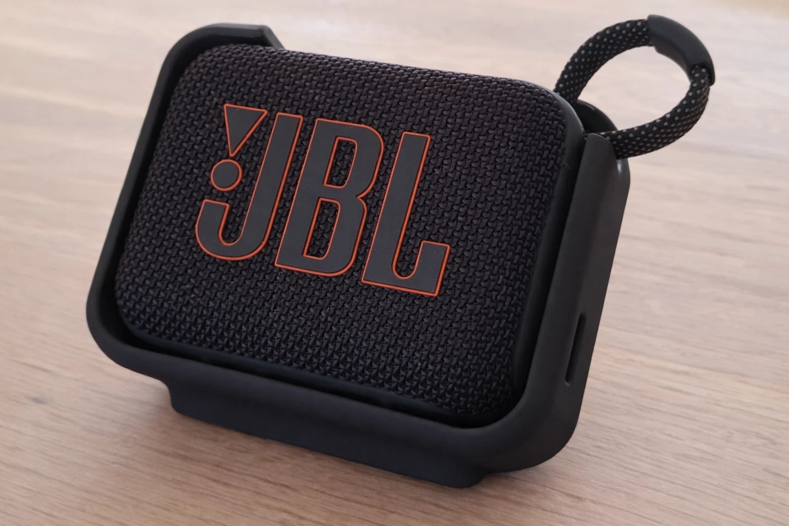 Desk Stand for JBL Go 4 Portable Bluetooth Speaker