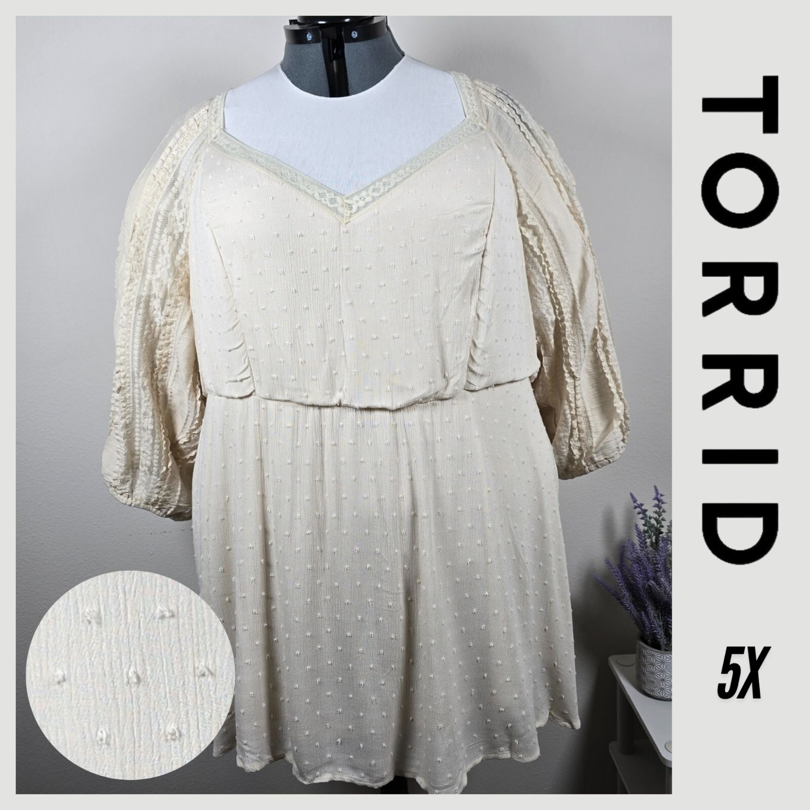 Torrid Ivory Boho Peasant Blouse With Textured Polka Dots & Lace (EUC)