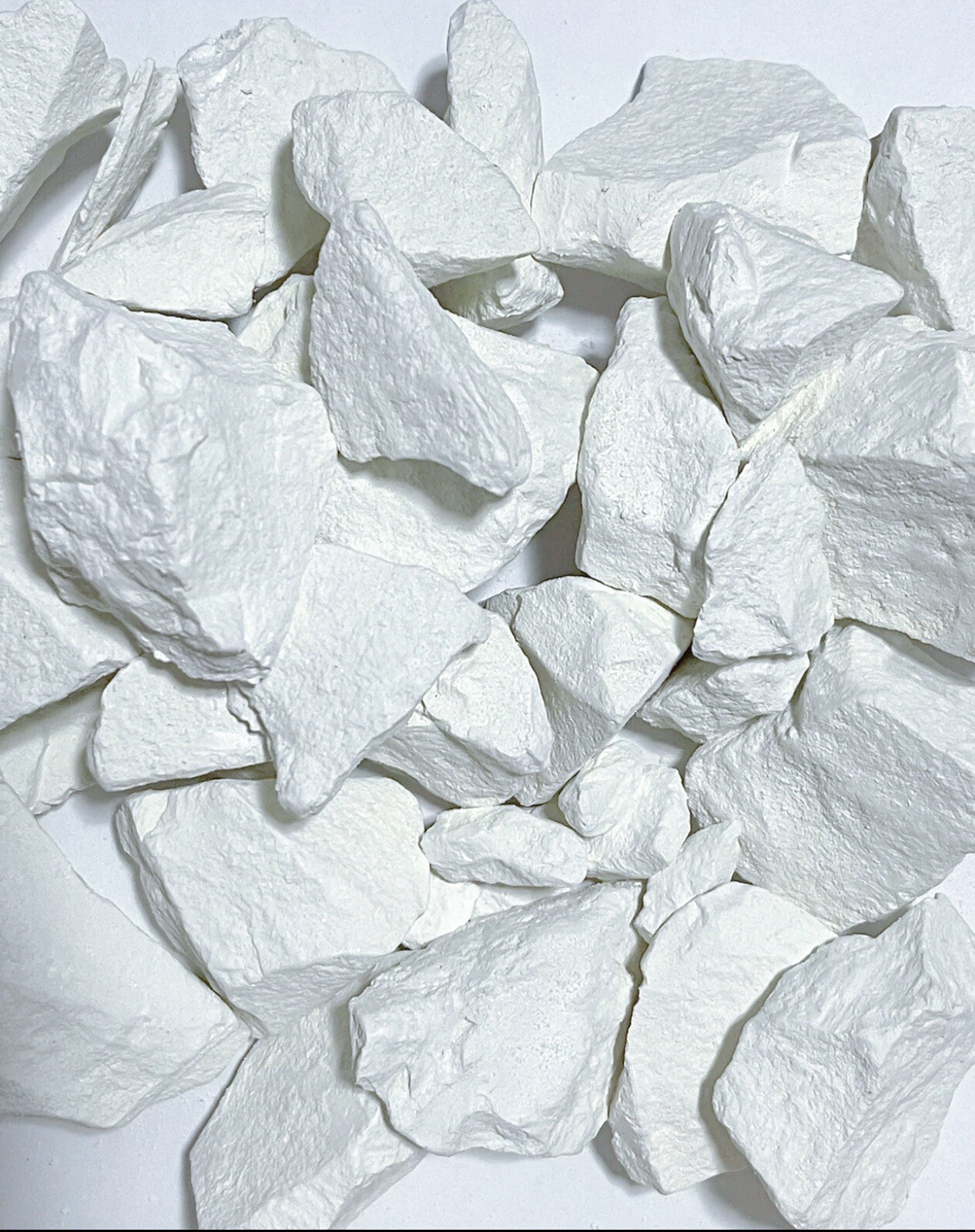 4 Pounds Georgia White Dirt Kaolin Clay Chunks