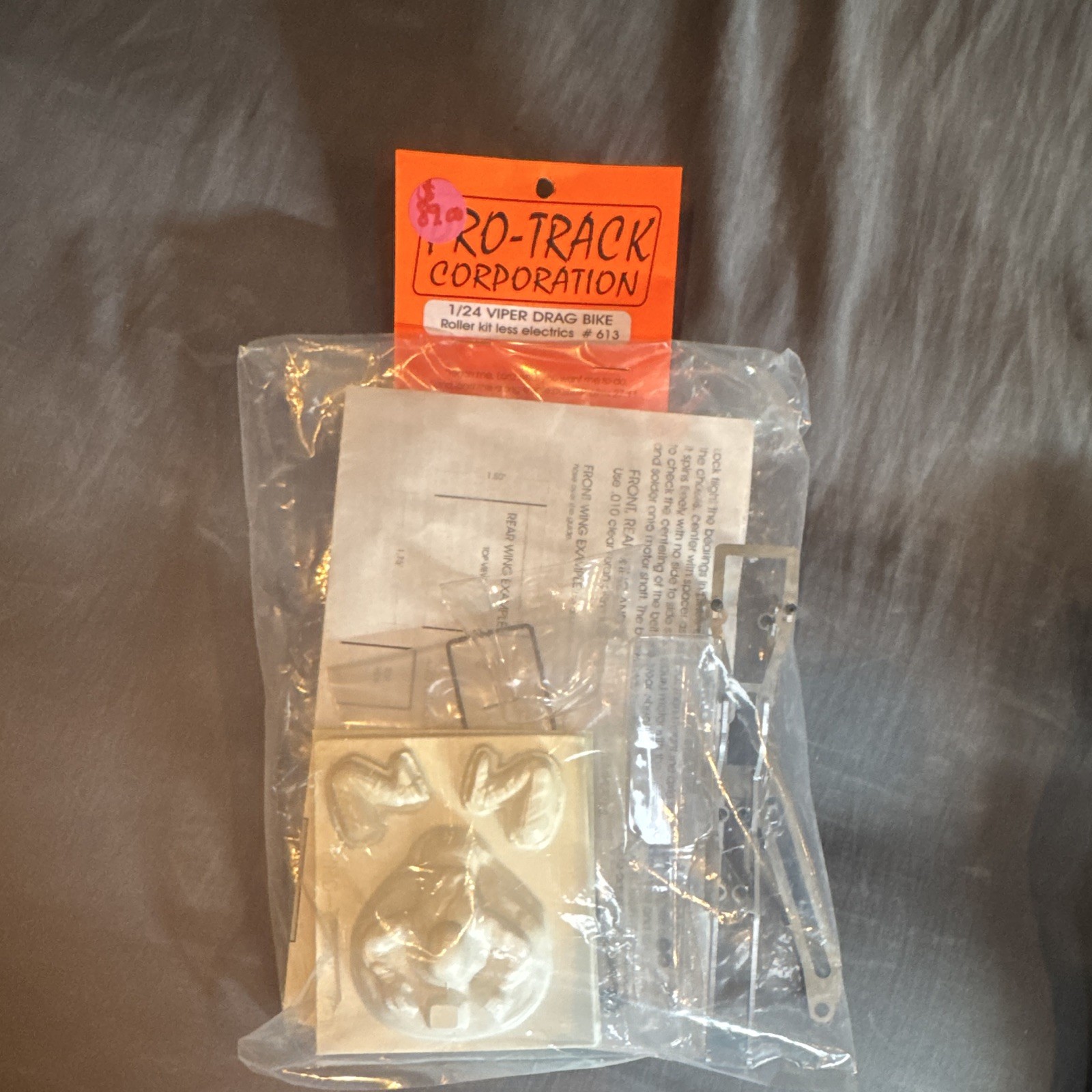 Pro-Track Corporation 1/24 Viper Drag Bike Roller Kit Less Electrics #613 Pro-Track Corporation 1/24 Viper Drag Bike Roller Kit Less Electrics #613