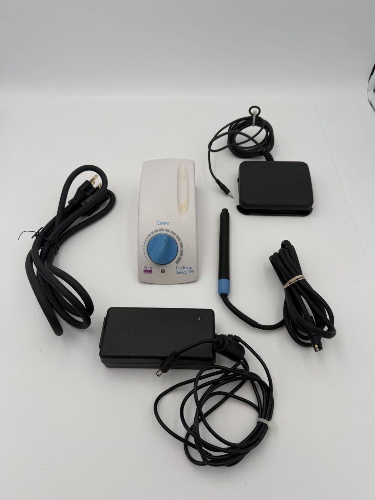 Dentsply Cavitron Plus SPS Dental Ultrasonic Scaler Gen-124 - 30K