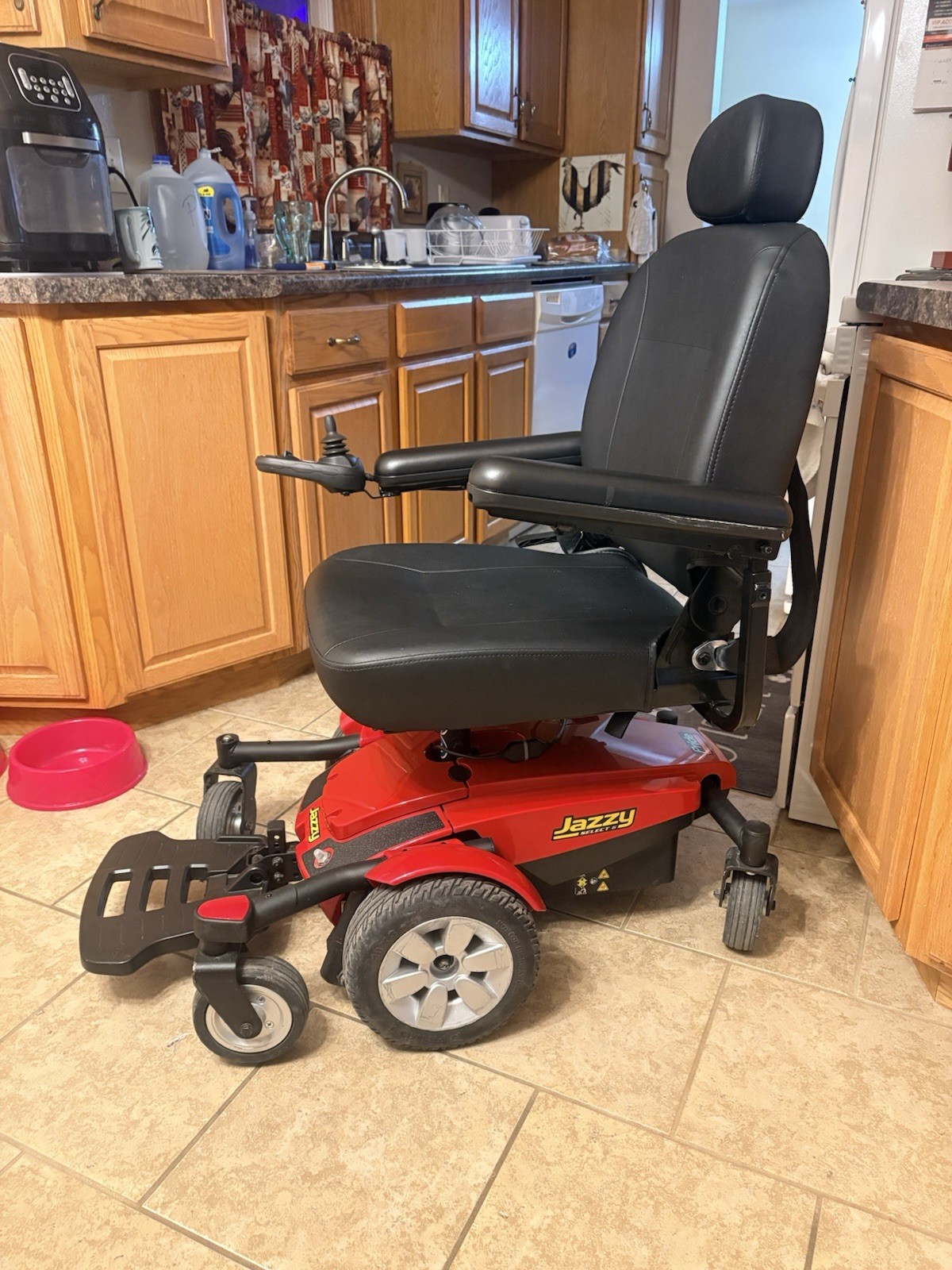 Pride Mobility Jazzy Select Series 6-Wheel Powerchair, Joystick, Red/Black
