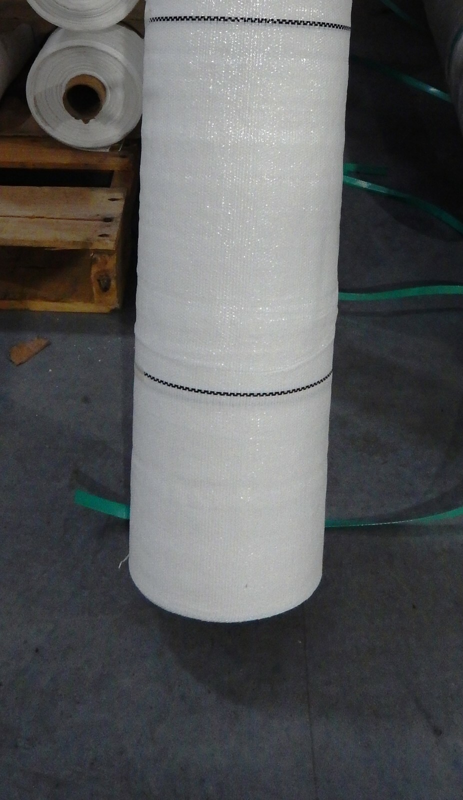 DeWitt White Woven Ground Cover 4 FT X 300 FT