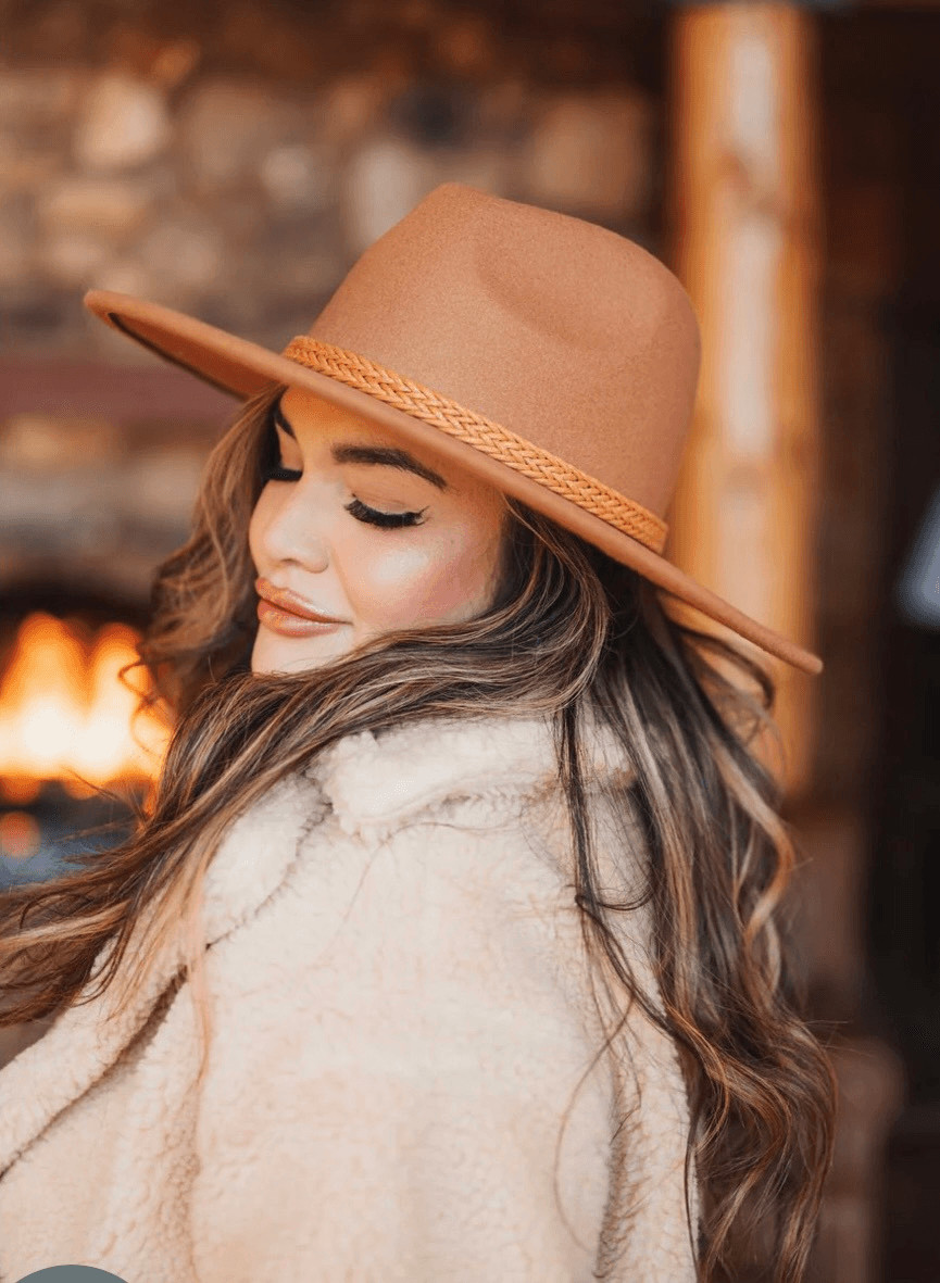 Apricot Lane Renee Flat Wide Brim Fedora Hat Braided Fashion 100% Polyester Tan Apricot Lane Renee Flat Wide Brim Fedora Hat Braided Fashion 100% Polyester Tan