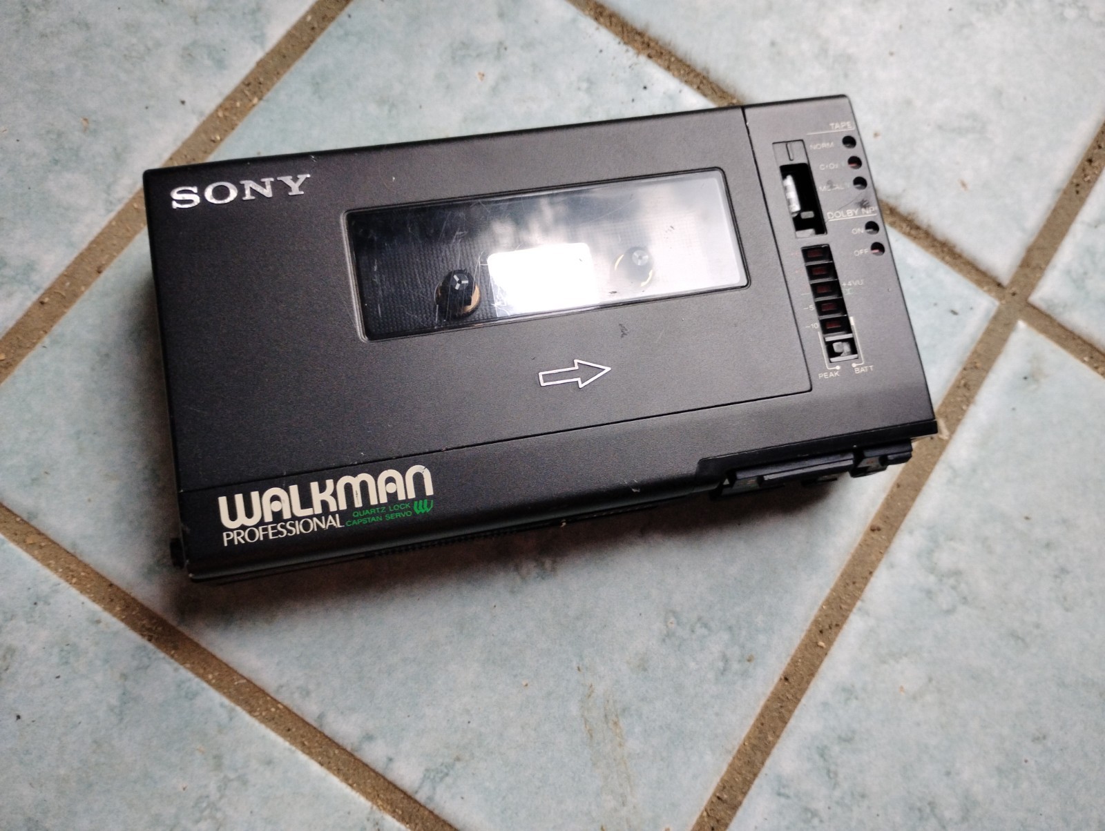 working clean Sony WM-D6 Walkman Professional Cassette Recorder Player DontMISS