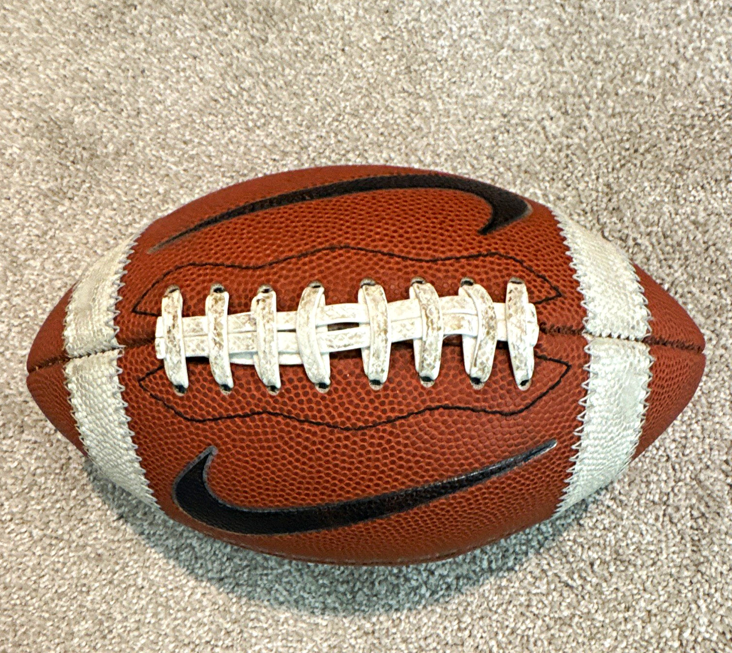Nike Tournament Junior Size 6 Composite Leather Football Brown White Black Nike Tournament Junior Size 6 Composite Leather Football Brown White Black