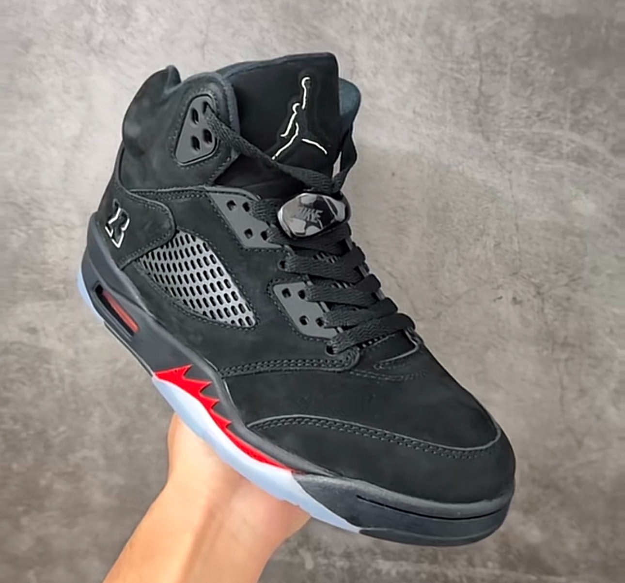 🕸️ Nike Air Jordan 5 Retro Halloween Black Red Reflective Tongue Men\'s Shoes 🕸️ Nike Air Jordan 5 Retro Halloween Black Red Reflective Tongue Men\'s Shoes