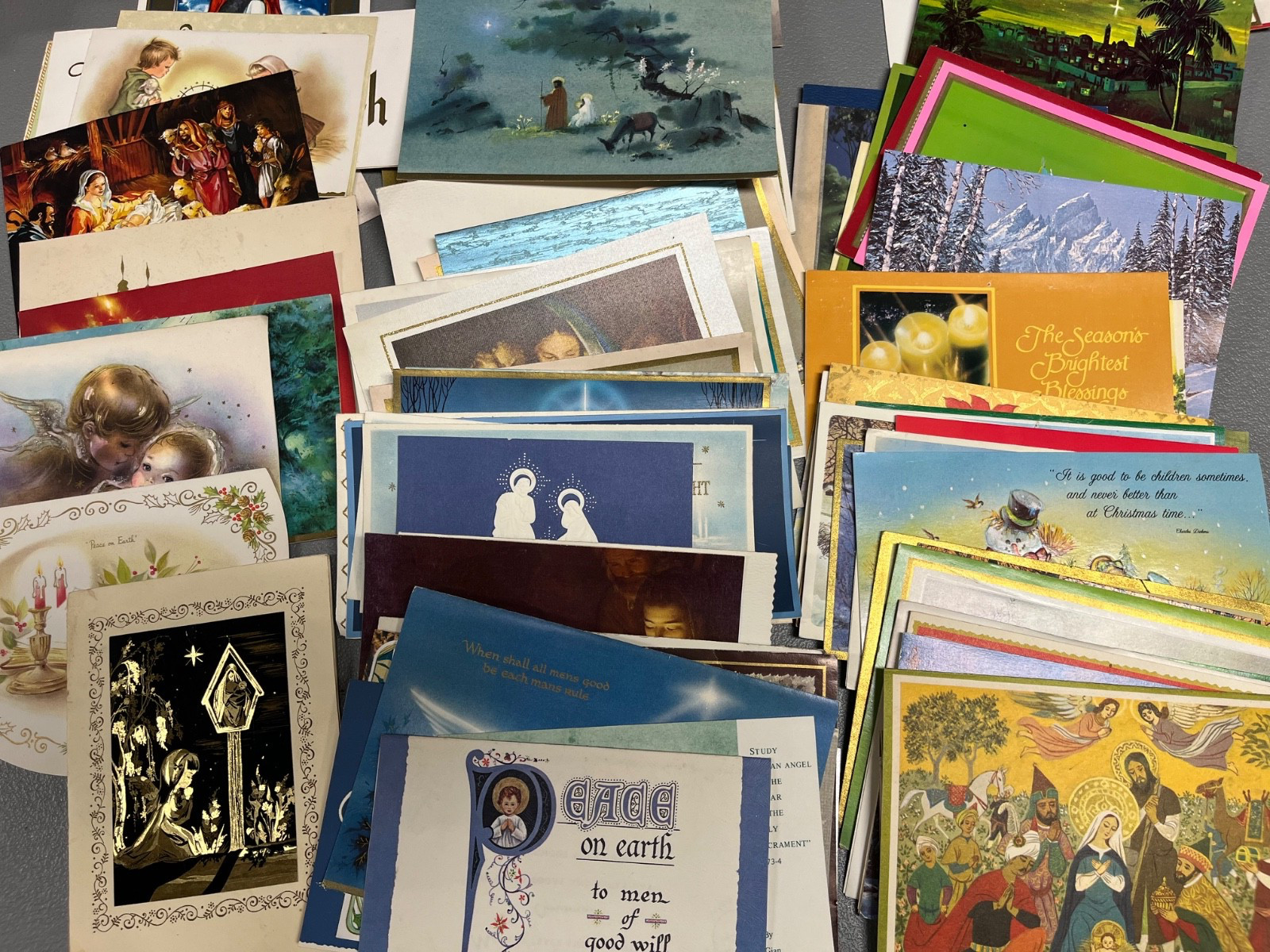 lot of 102 Vintage Christmas Greeting Cards 1940s-1960s MID CENTURY RELIGIOUS lot of 102 Vintage Christmas Greeting Cards 1940s-1960s MID CENTURY RELIGIOUS