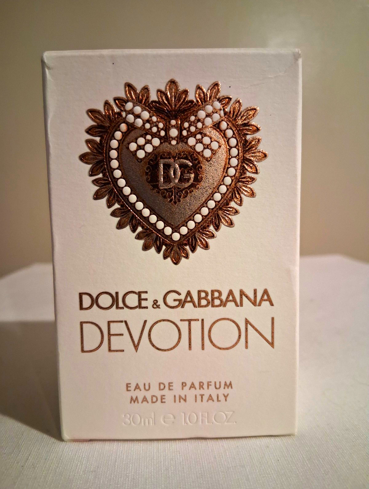 Dolce & Gabbana Devotion 1.0 fl oz Eau de Parfum Spray Made in Italy Dolce & Gabbana Devotion 1.0 fl oz Eau de Parfum Spray Made in Italy