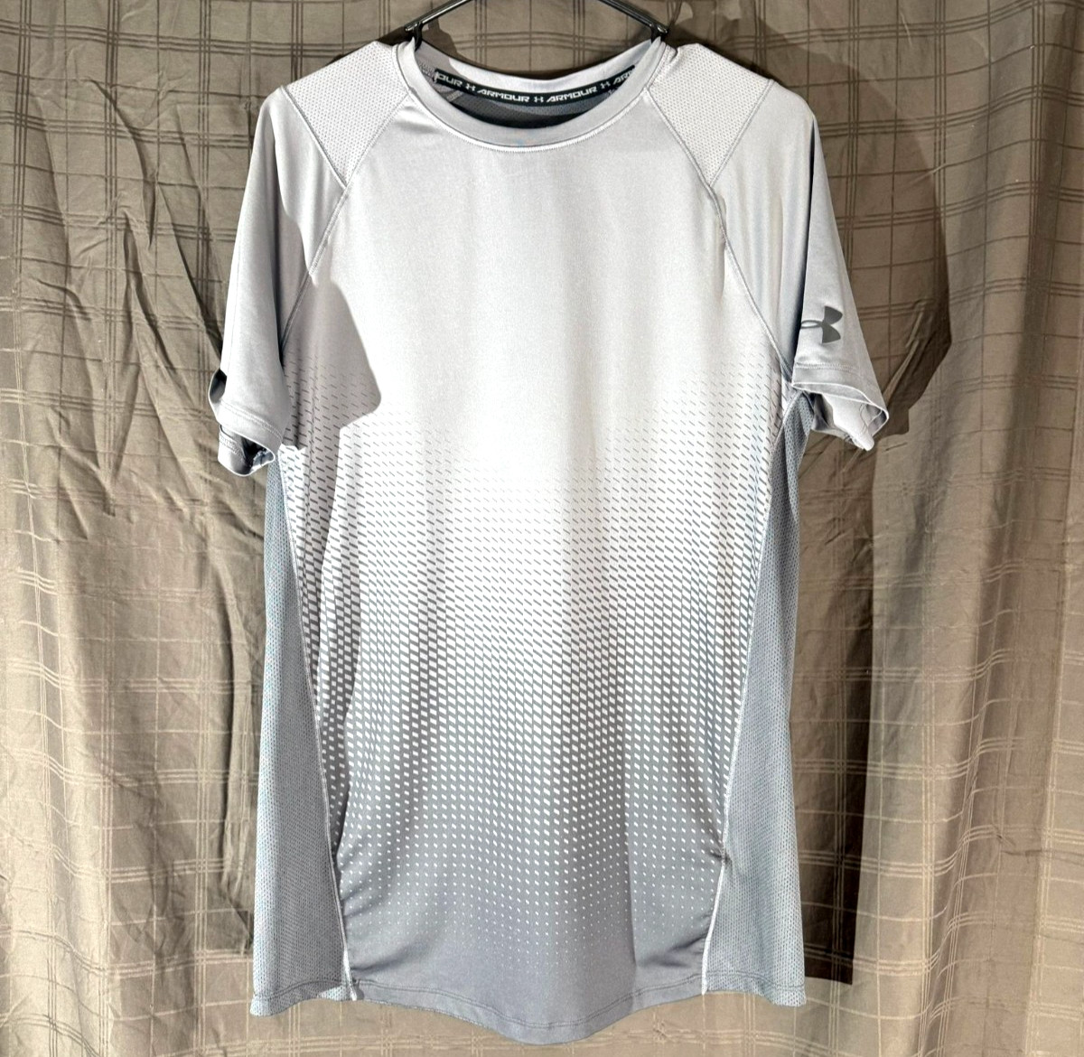 HURLEY ARMOUR FITTED HEATGEAR, SIZE M, COLOR GREY HURLEY ARMOUR FITTED HEATGEAR, SIZE M, COLOR GREY