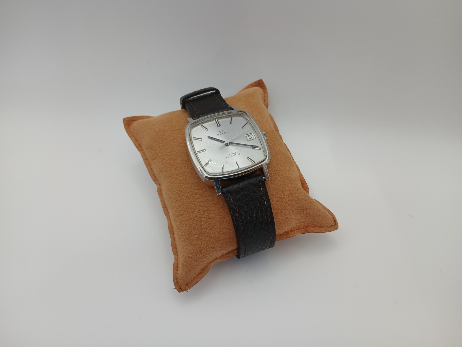 Omega De Ville ST162.0060 “Television Screen” Automatic Men\'s Watch