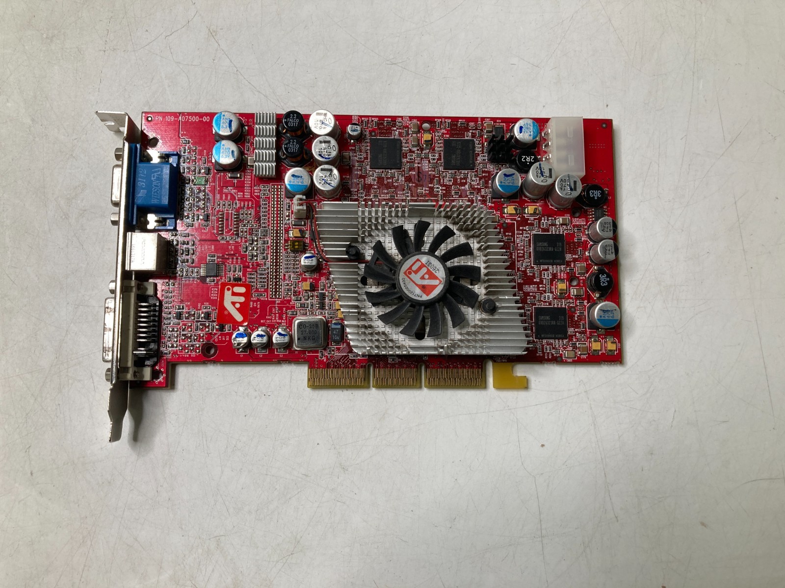 Vintage ATi  Radeon 9800 PRO 128 MB AGP Graphics Card 109-A07500-00