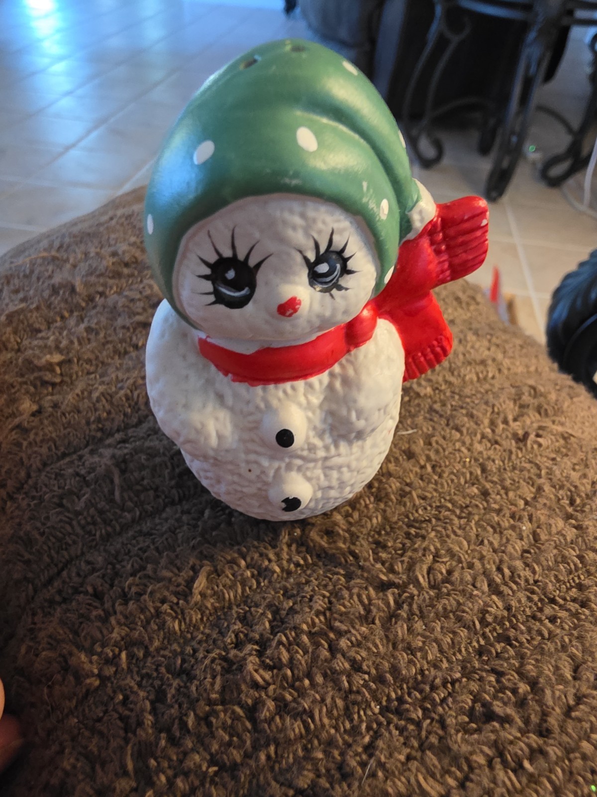VTG Anthropomorphic Ceramic Snow Woman Shaker Replacement Only Green Bonnet VTG Anthropomorphic Ceramic Snow Woman Shaker Replacement Only Green Bonnet