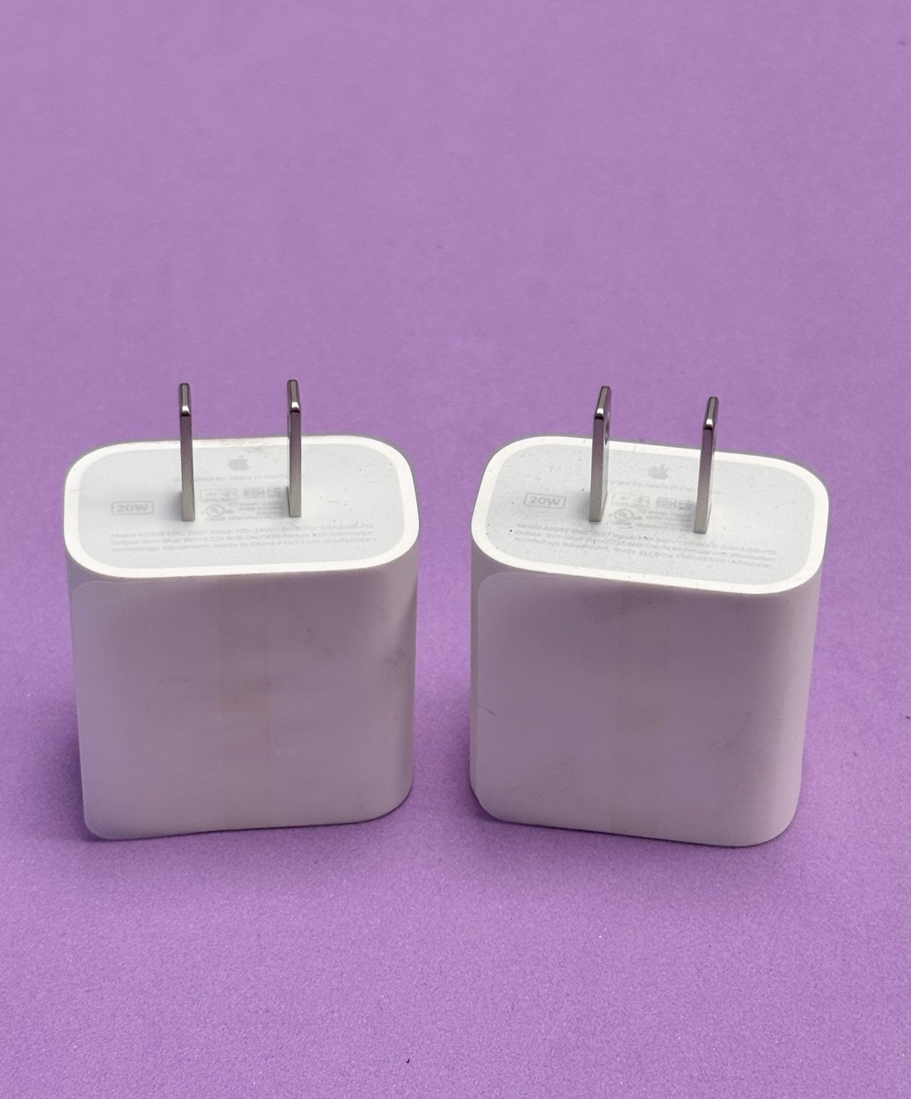 2PCS OEM Apple 20W USB-C Power Adapter iPhone Charger Type C Charger A2305 2PCS OEM Apple 20W USB-C Power Adapter iPhone Charger Type C Charger A2305
