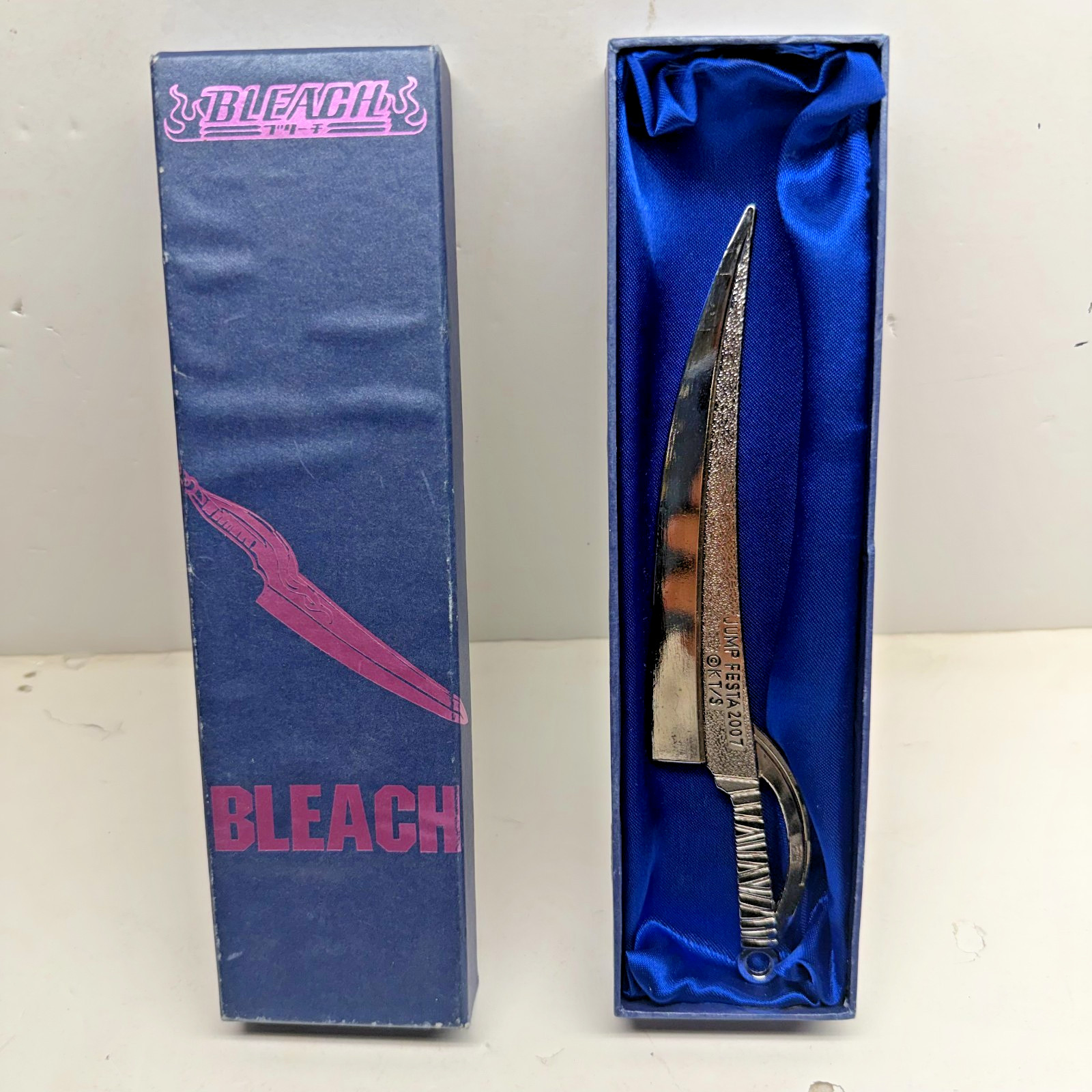 BLEACH Anime Mini 8.5” Collectible Jump Festa 2007 Ichigo Shikai Zangetsu Sword BLEACH Anime Mini 8.5” Collectible Jump Festa 2007 Ichigo Shikai Zangetsu Sword